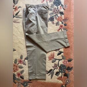 Brooks Brothers Men’s Advantage Chino Elliot 38/30